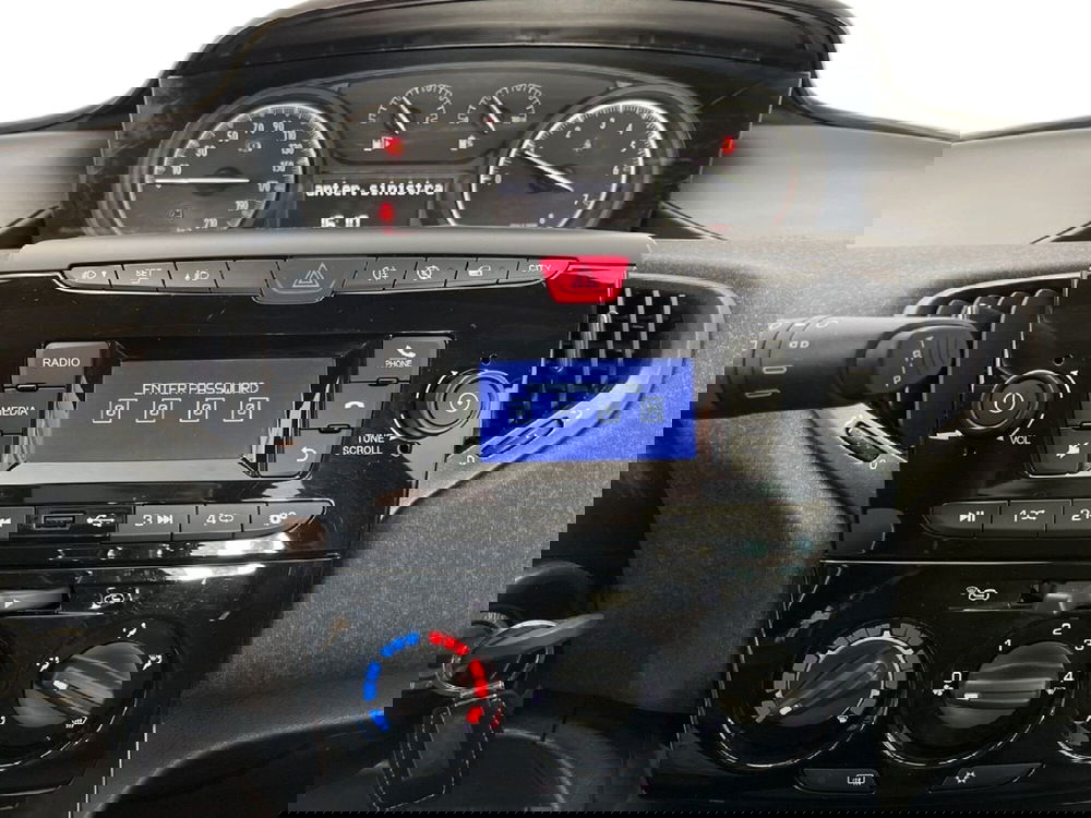 Lancia Ypsilon usata a Torino (12)