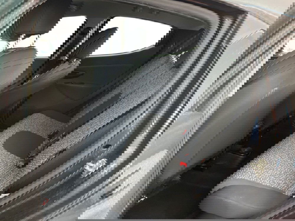 Lancia Ypsilon usata a Torino (8)