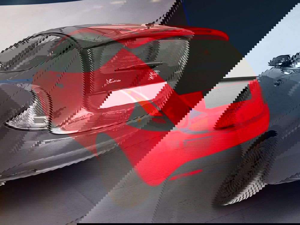 Lancia Ypsilon usata a Torino (6)