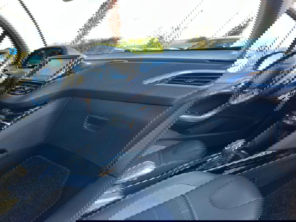 Peugeot 2008 usata a Matera (18)