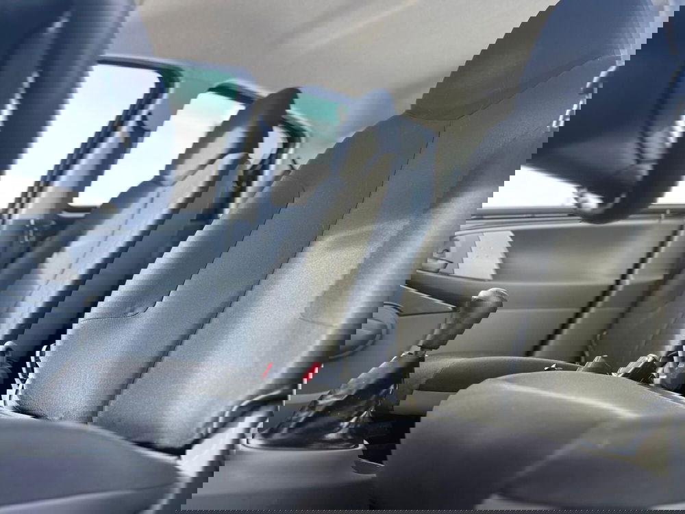 Toyota Aygo usata a Matera (15)