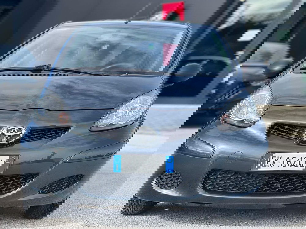 Toyota Aygo usata a Matera (2)