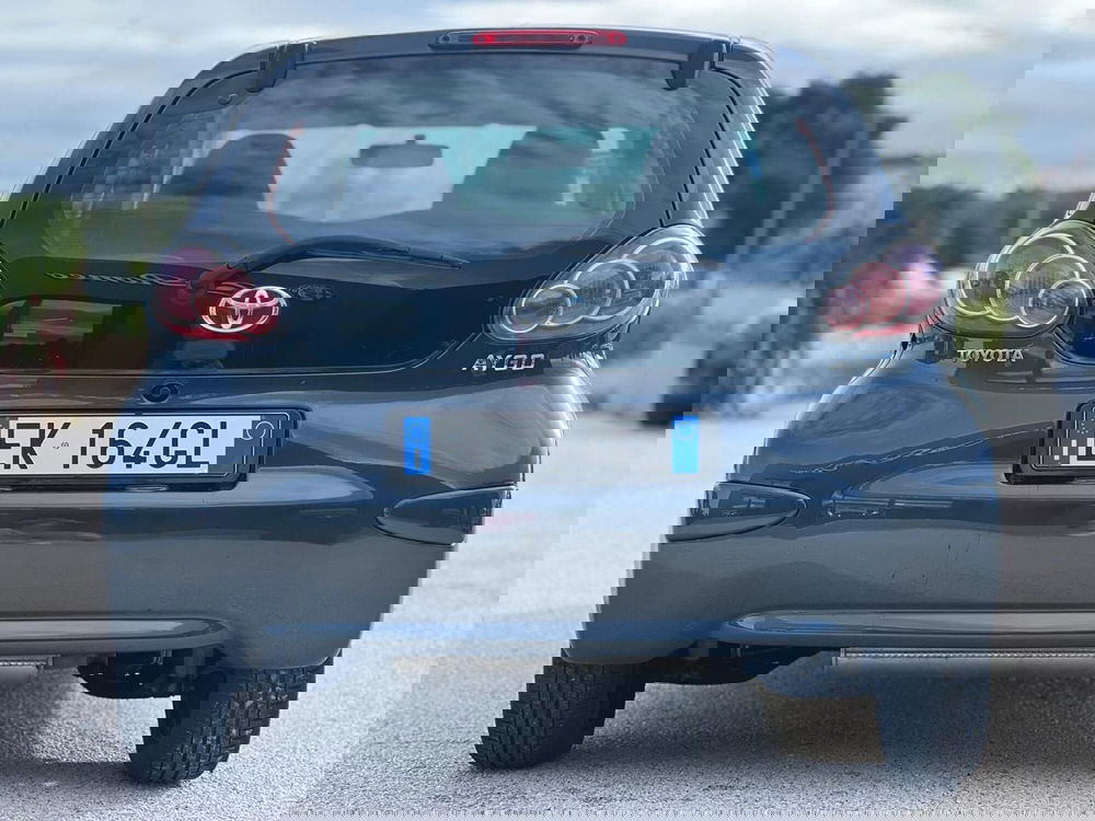 Toyota Aygo usata a Matera (5)