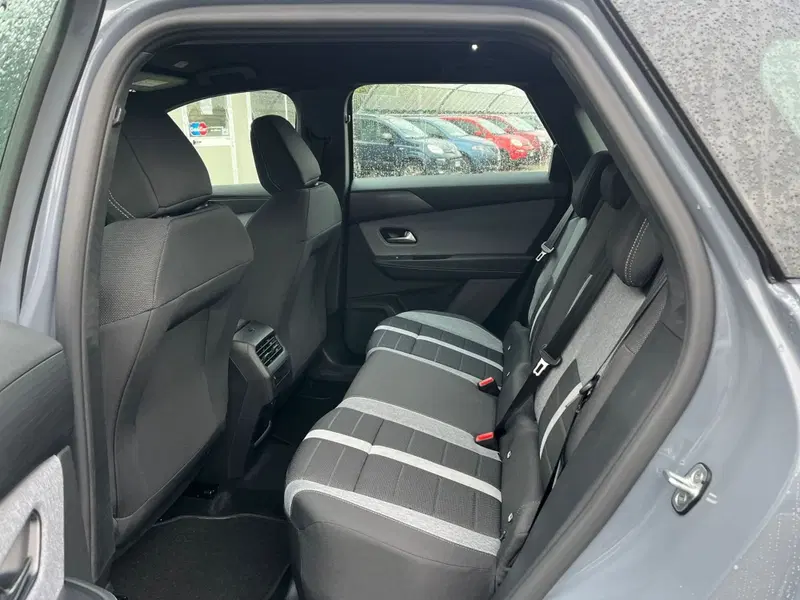 Opel Grandland nuova a Milano (14)