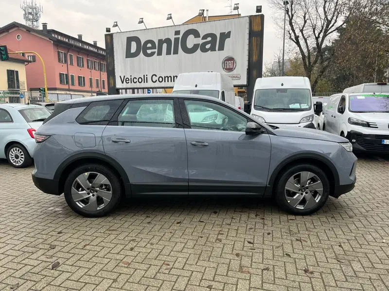Opel Grandland nuova a Milano (5)