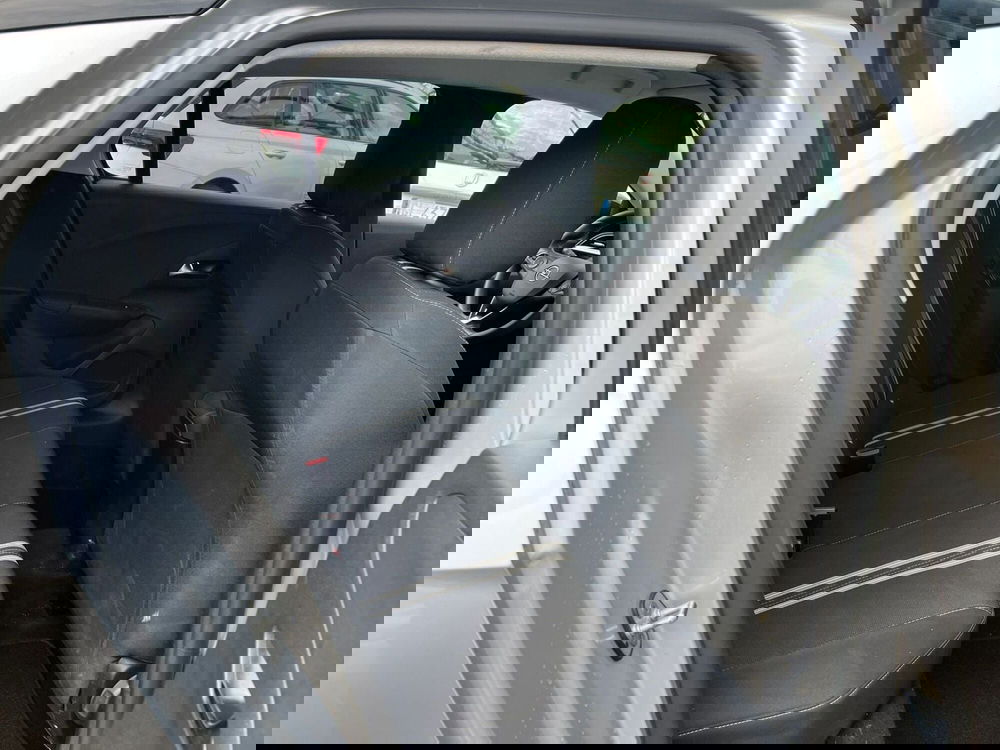 Opel Corsa usata a Milano (14)