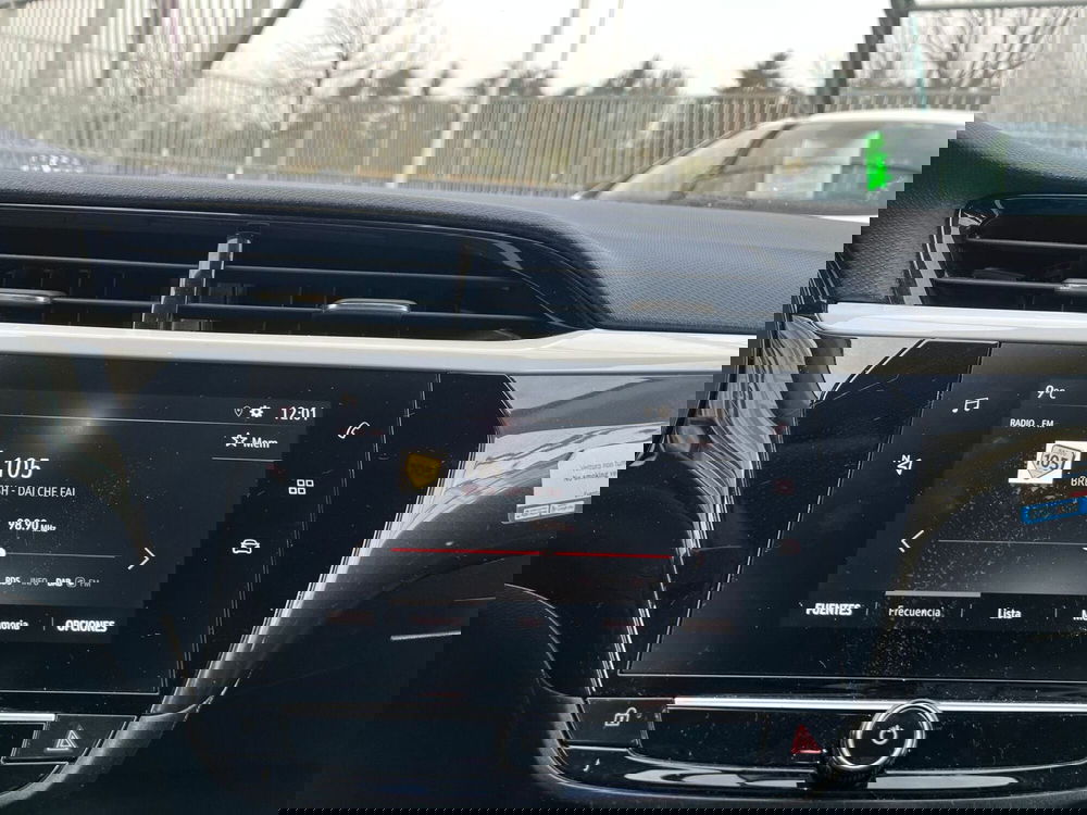 Opel Corsa usata a Milano (17)