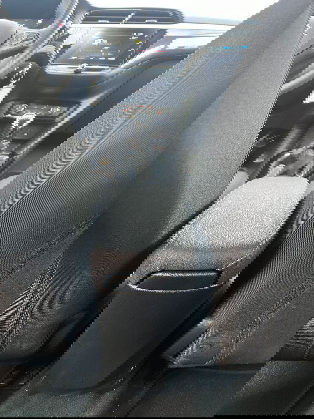 Opel Corsa usata a Milano (20)