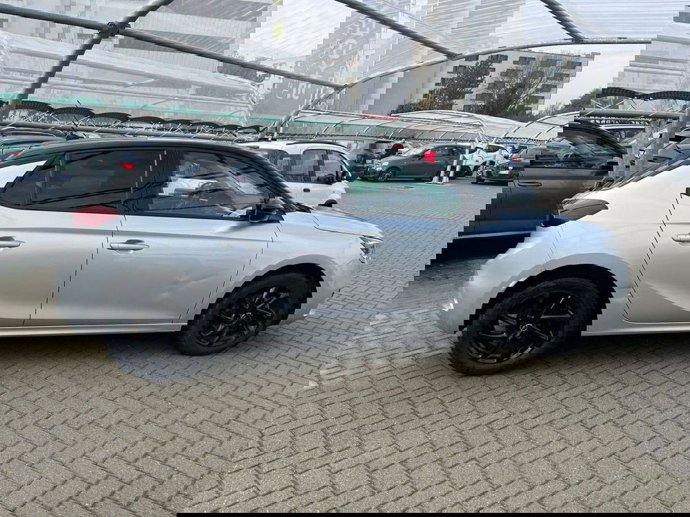 Opel Corsa usata a Milano (6)