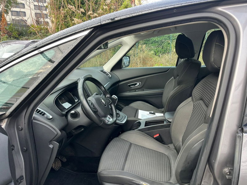 Renault Grand Scénic usata a Milano (11)