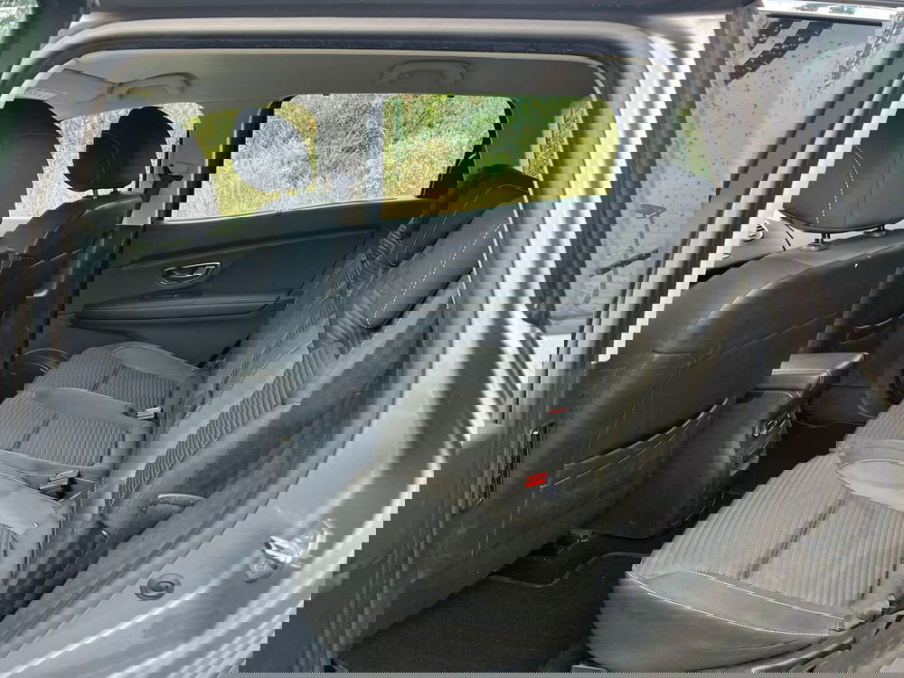 Renault Grand Scénic usata a Milano (14)