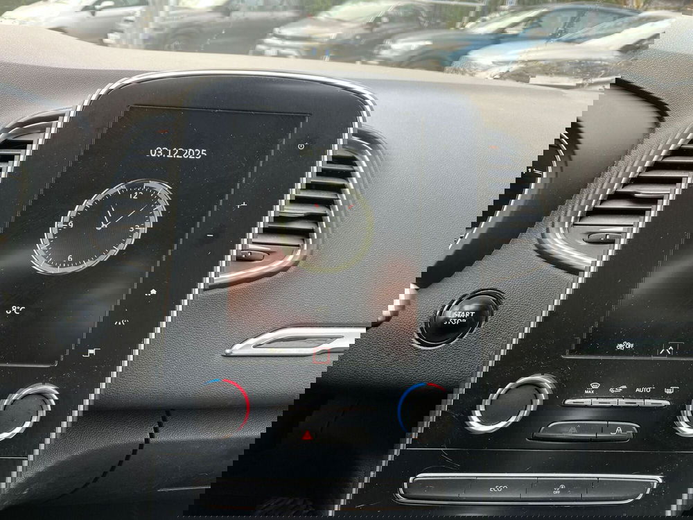 Renault Grand Scénic usata a Milano (16)