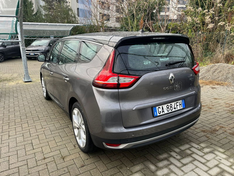 Renault Grand Scénic usata a Milano (7)