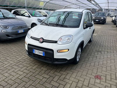 Fiat Panda Cross Cross 1.0 FireFly S&amp;S Hybrid del 2023 usata a Milano