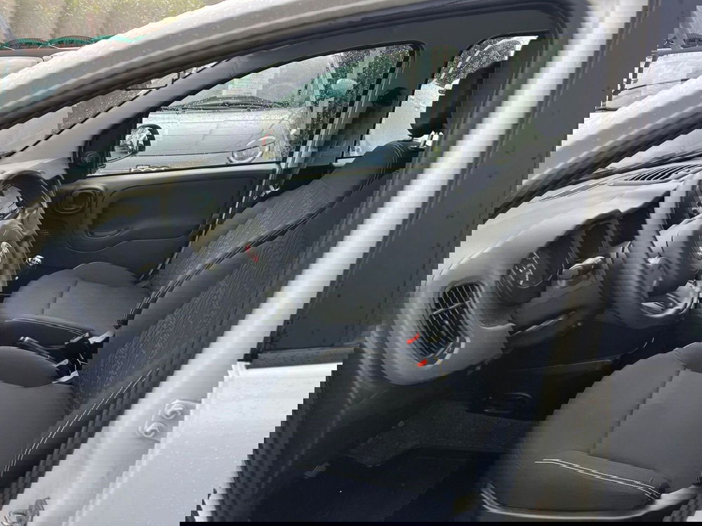 Fiat Panda Cross usata a Milano (11)