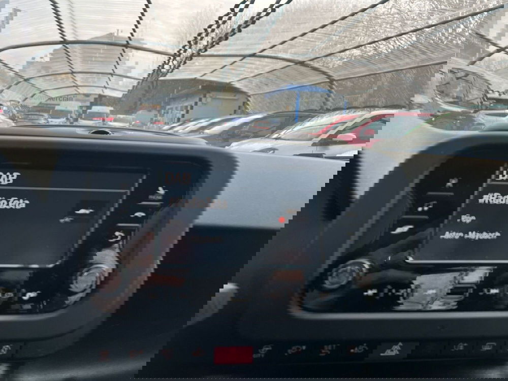 Fiat Panda Cross usata a Milano (16)