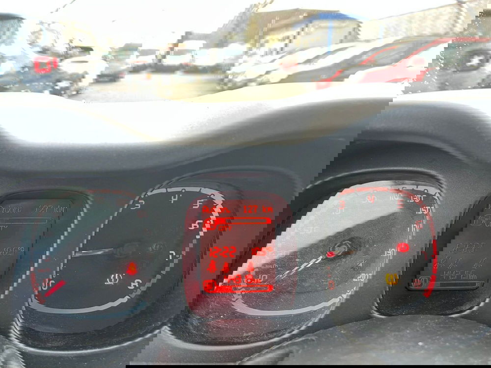 Fiat Panda Cross usata a Milano (18)