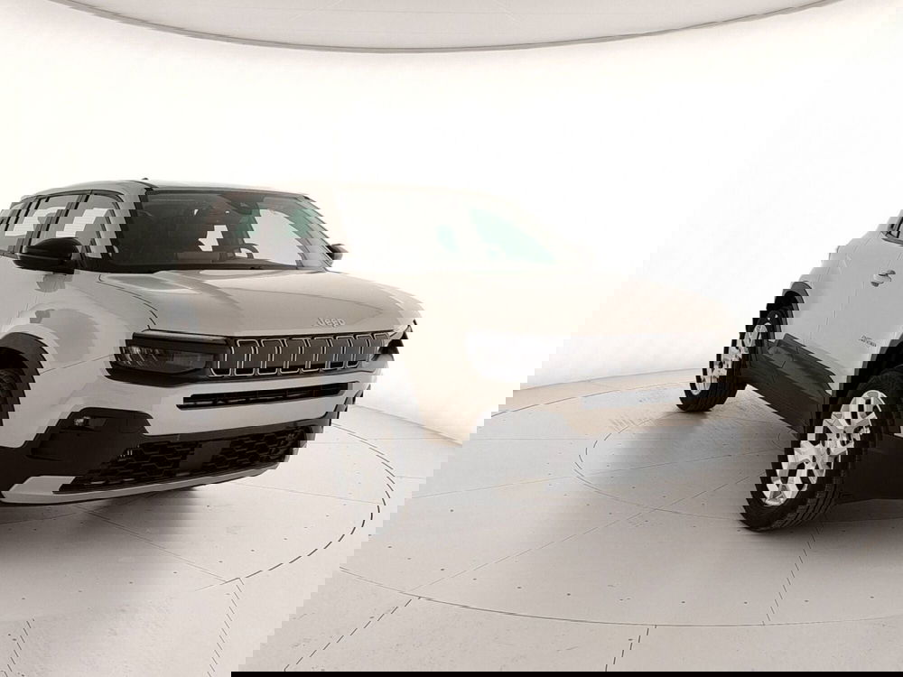 Jeep Avenger nuova a Caserta