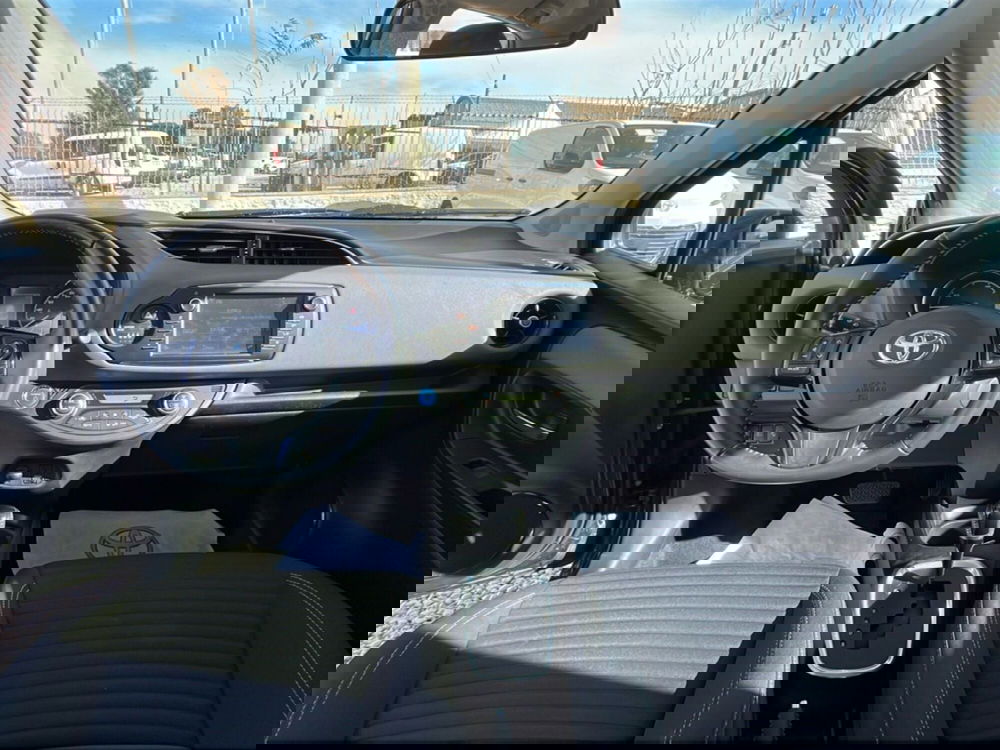 Toyota Yaris usata a Ragusa (10)