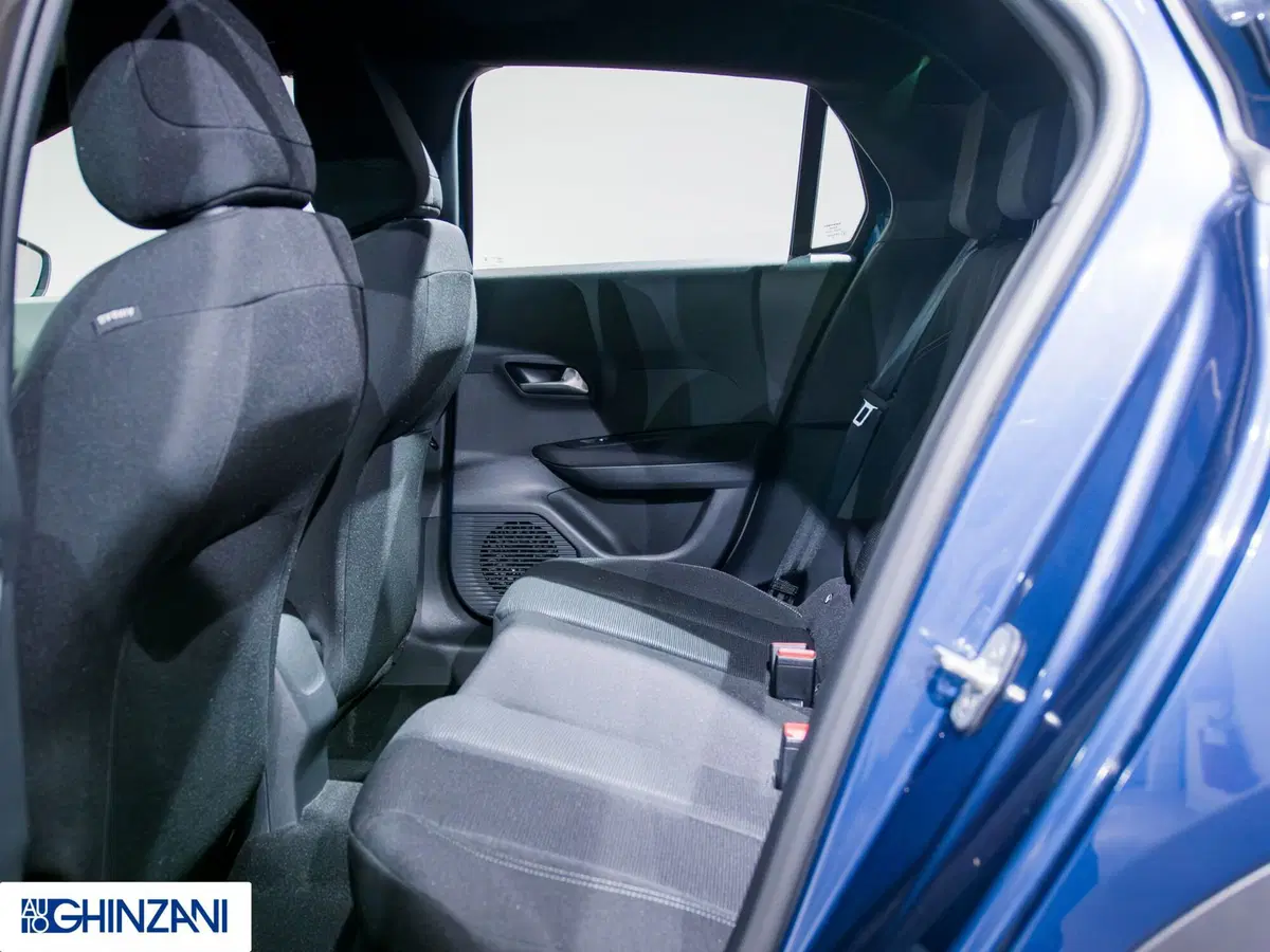Lancia Ypsilon nuova a Bergamo (12)