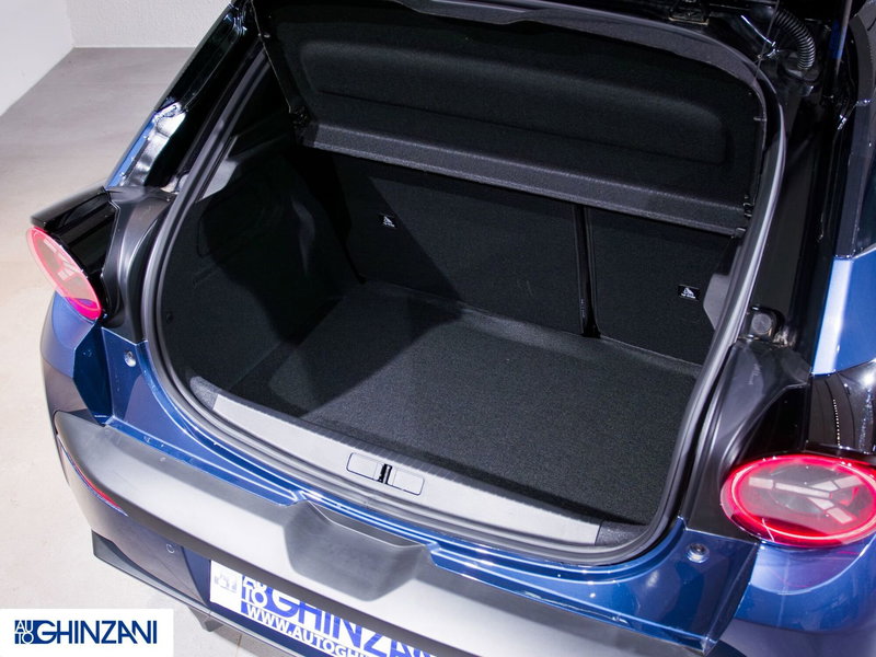 Lancia Ypsilon nuova a Bergamo (13)