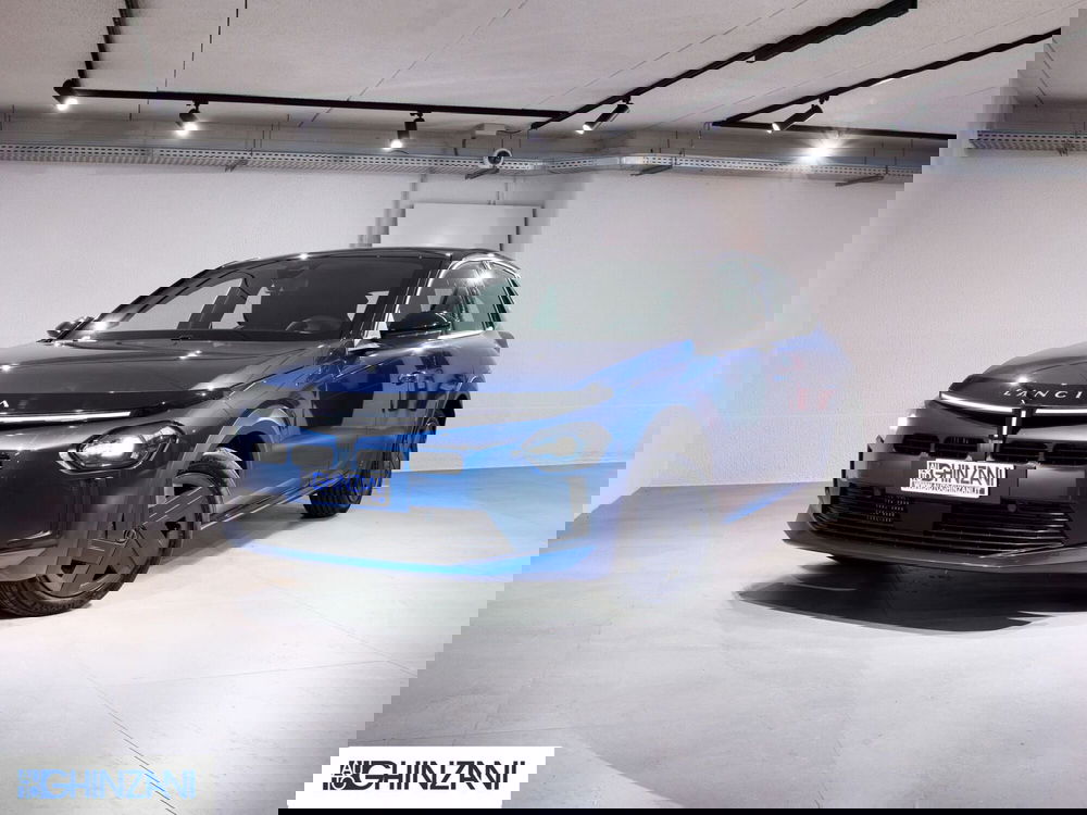 Lancia Ypsilon nuova a Bergamo (2)