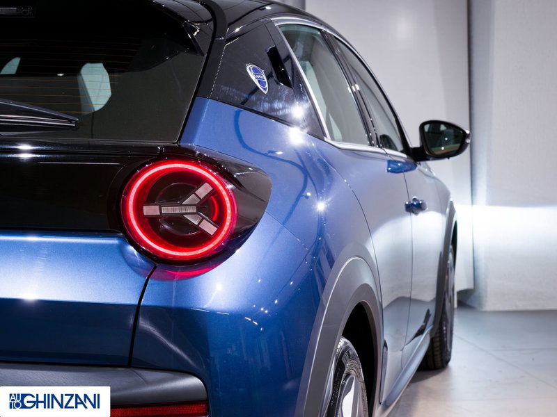 Lancia Ypsilon nuova a Bergamo (20)