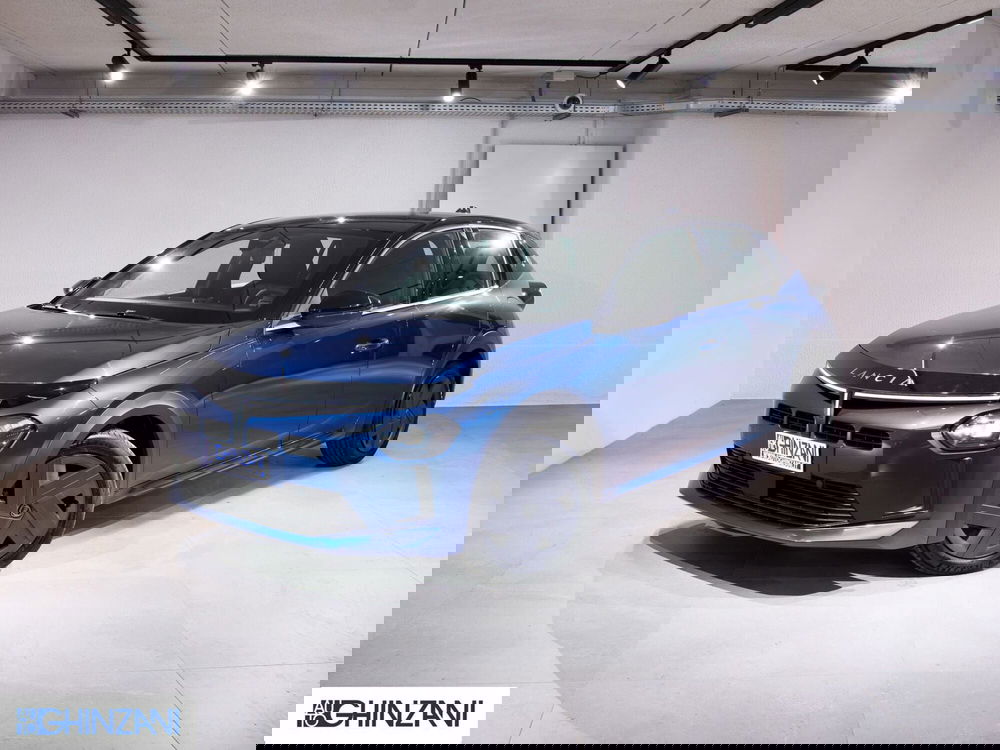 Lancia Ypsilon nuova a Bergamo (3)