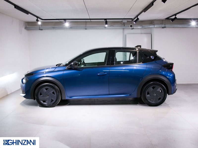 Lancia Ypsilon nuova a Bergamo (5)