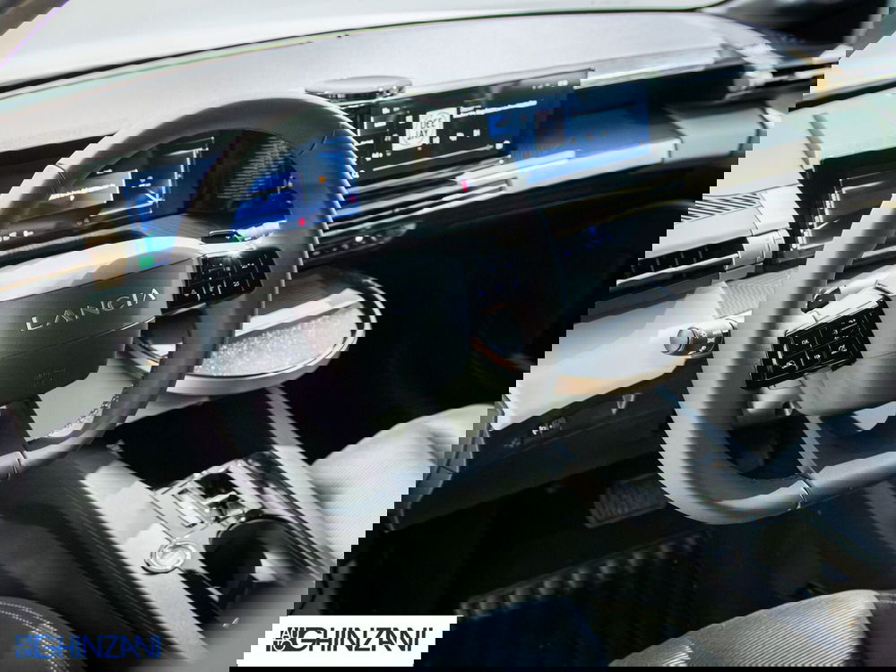 Lancia Ypsilon nuova a Bergamo (10)