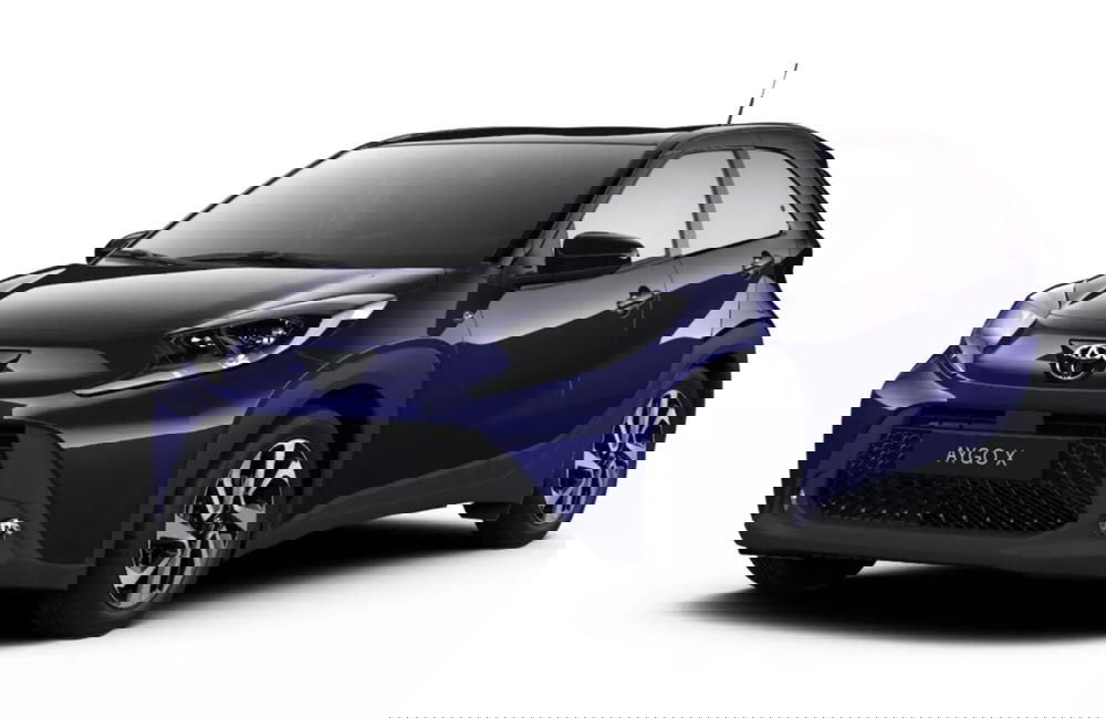 Toyota Aygo X nuova a Milano