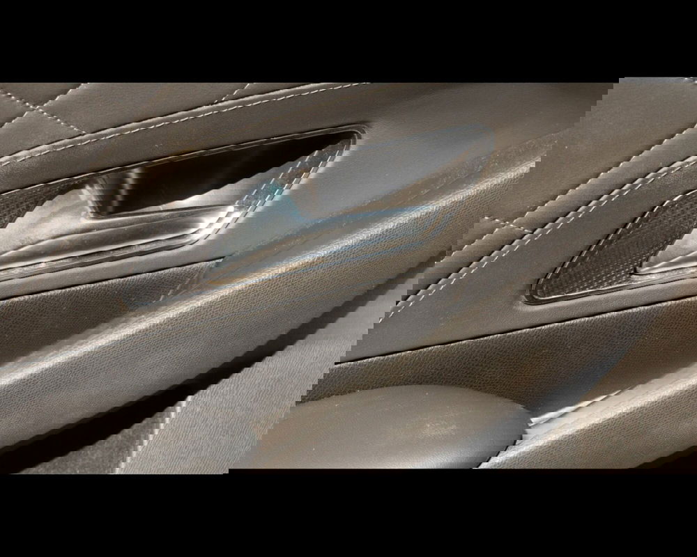 Ds DS 7 usata a Venezia (18)