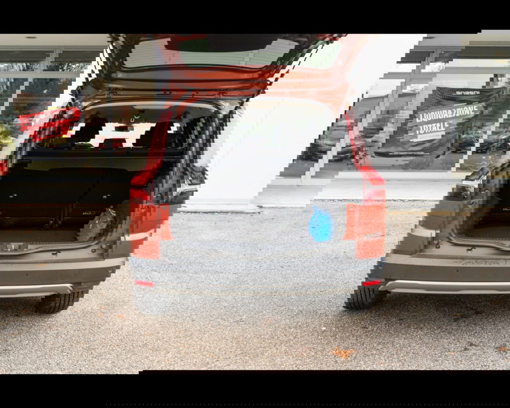 Dacia Jogger usata a Treviso (15)