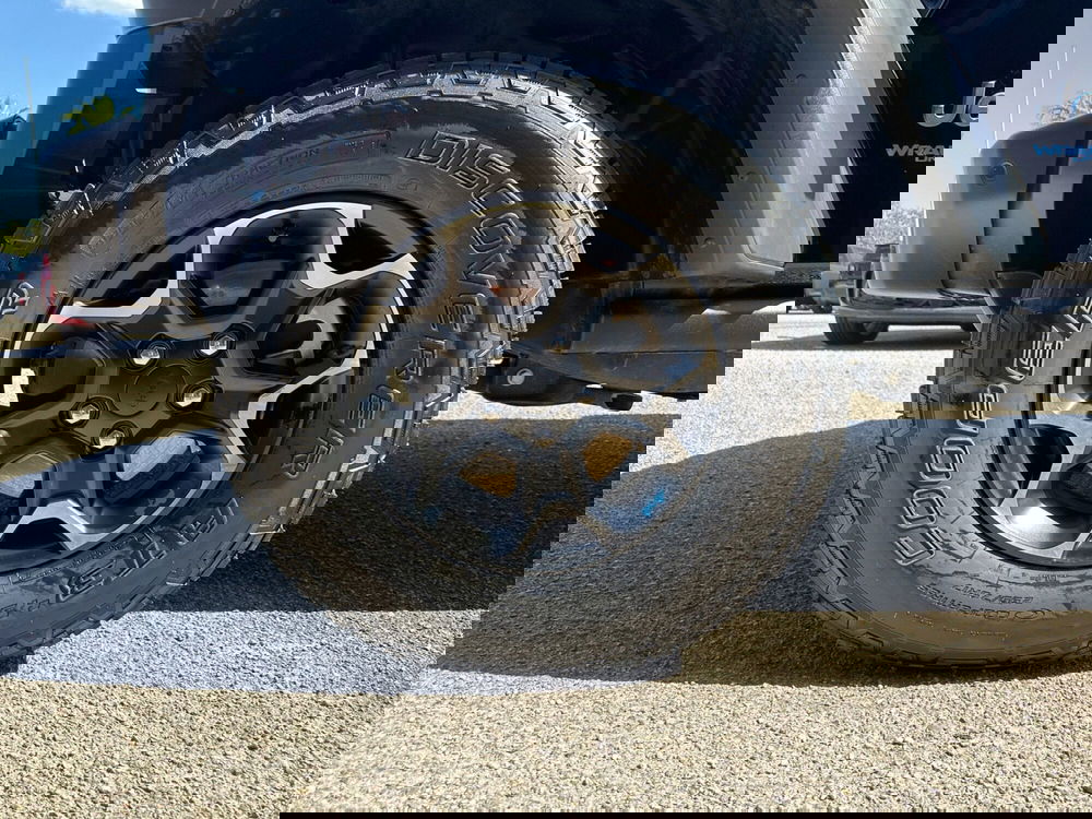 Jeep Wrangler Unlimited usata a Ancona (11)