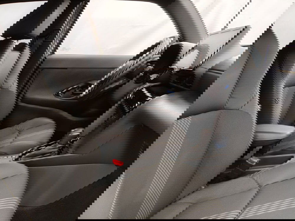 Toyota Yaris Cross usata a Roma (6)