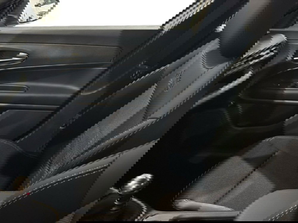 Jeep Avenger nuova a Agrigento (17)