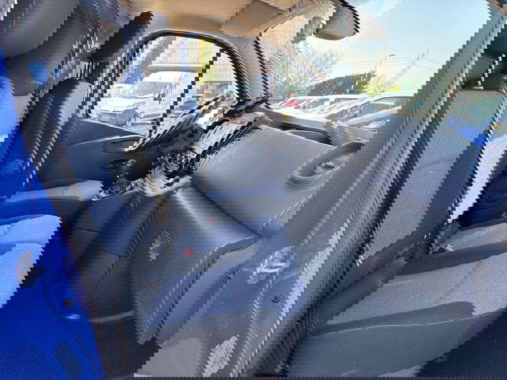 Opel Vivaro Telaio usata a Bologna (16)