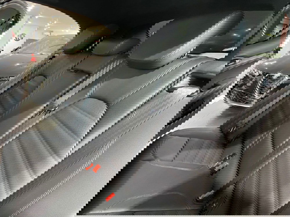 Alfa Romeo Stelvio nuova a Reggio Emilia (10)