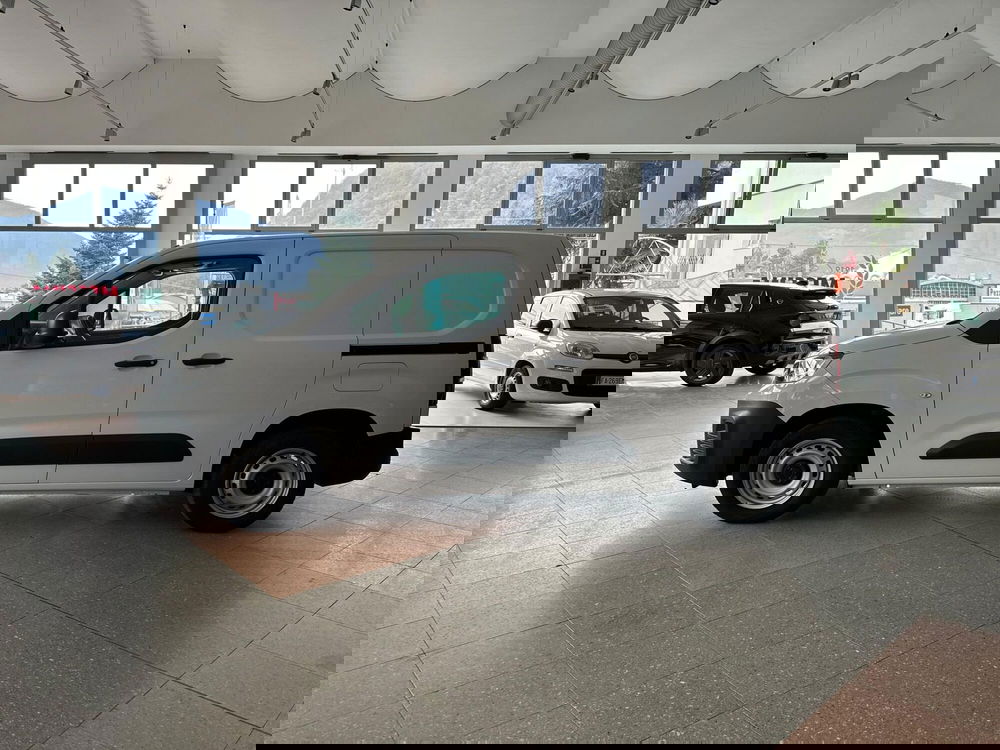 Fiat Doblò Furgone nuova a Bergamo (5)