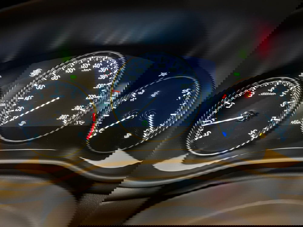 Mazda Mazda3 Hatchback nuova a Pavia (14)