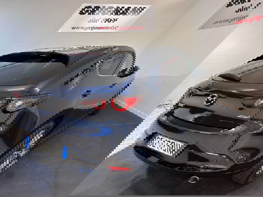 Mazda Mazda3 Hatchback nuova a Pavia (4)