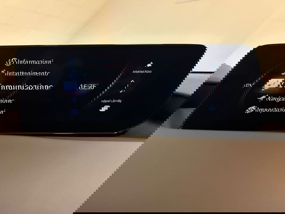 Mazda Mazda3 Hatchback nuova a Pavia (9)