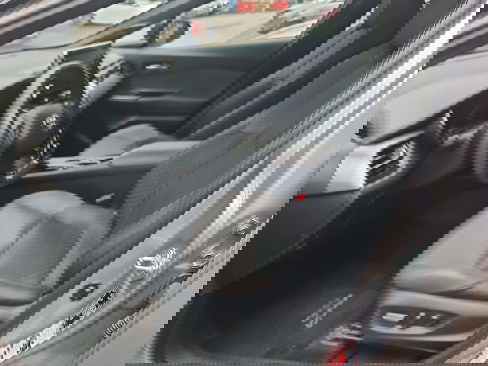 Toyota Toyota C-HR usata a Bologna (8)