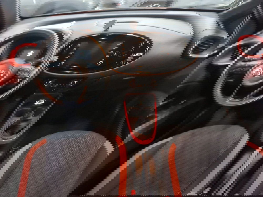 Toyota Aygo X usata a Bologna (10)