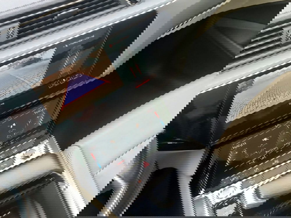 Audi e-tron Sportback usata a Livorno (13)