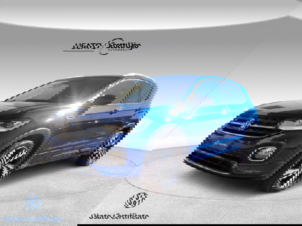 Volkswagen T-Cross usata a Livorno