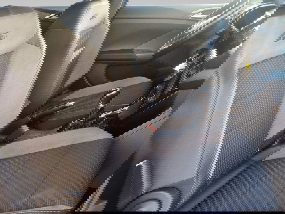 Volkswagen T-Cross usata a Livorno (12)