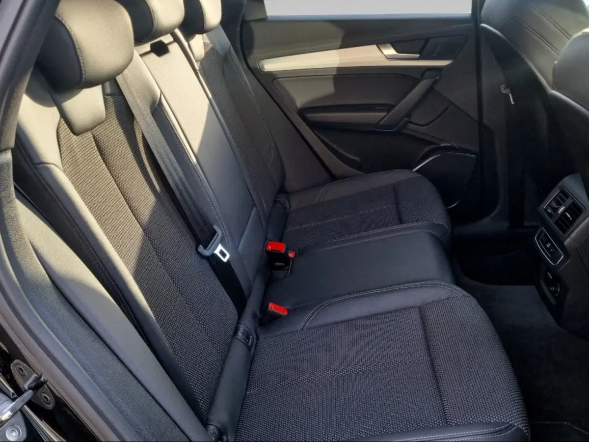 Audi Q5 Sportback usata a Pisa (11)
