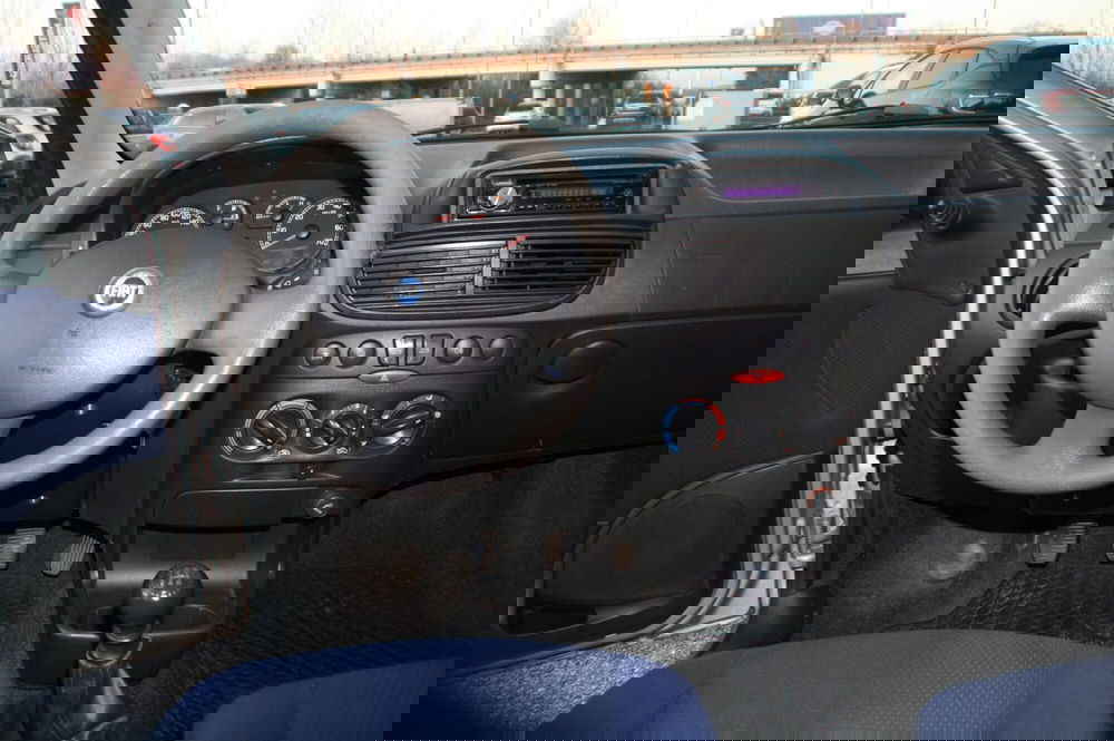 Fiat Punto usata a Pordenone (10)