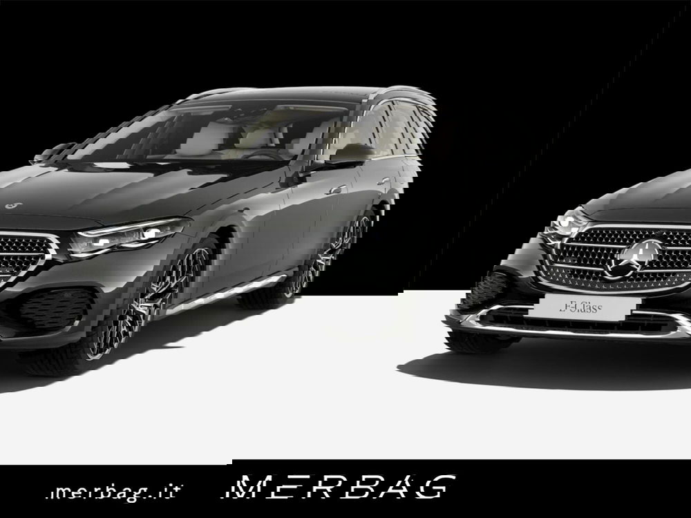 Mercedes-Benz Classe E Station Wagon nuova a Milano